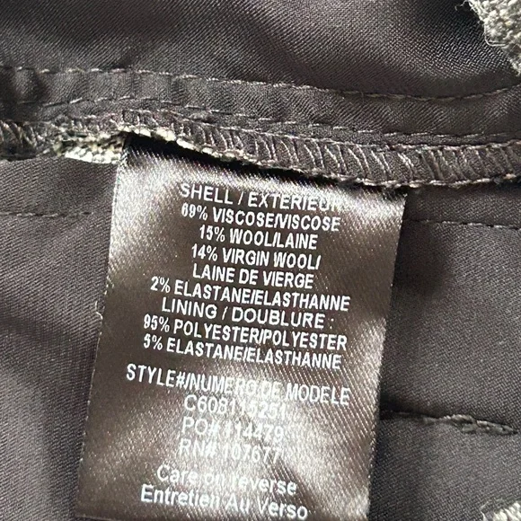 Alice + Olivia charcoal Pocketed shorts Size 4 NWT